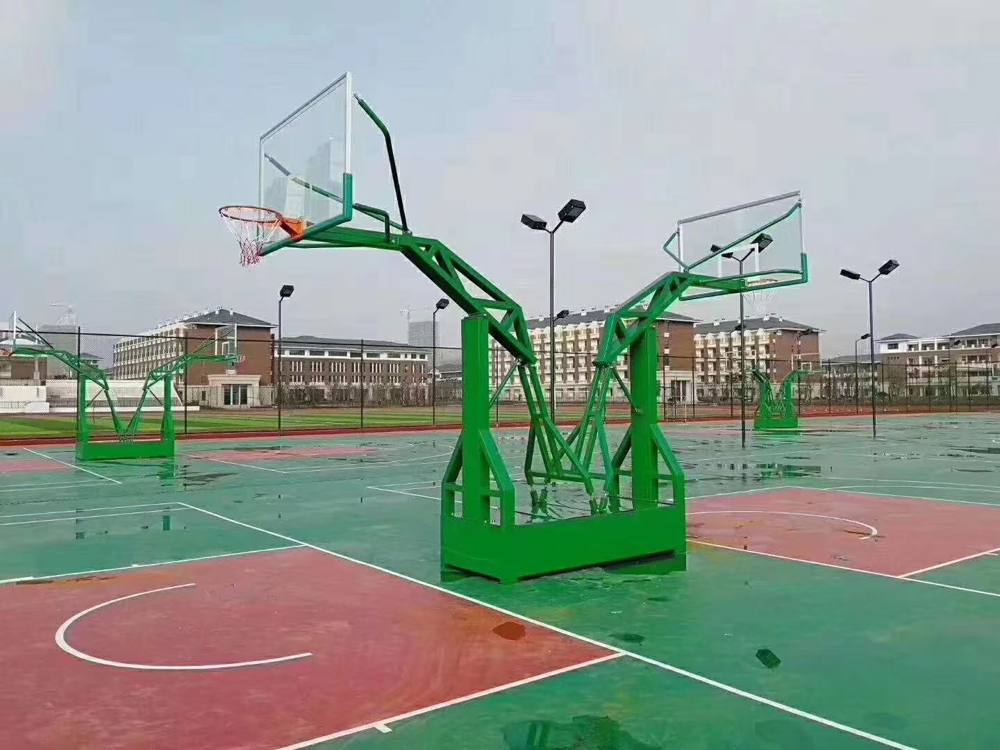 聊城市塑胶跑道儿童滑梯 - 哪里好